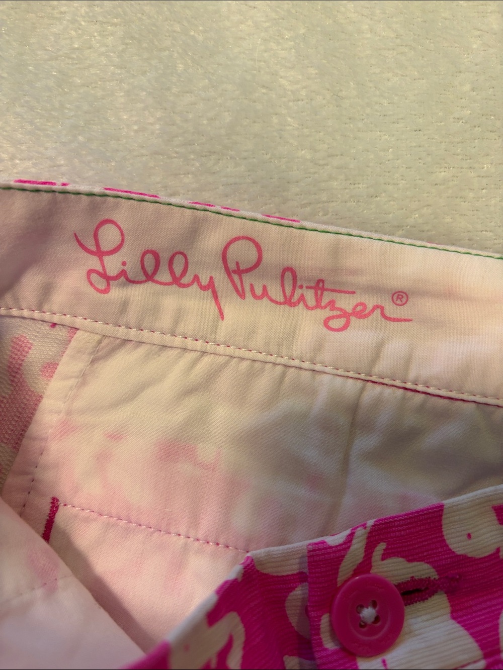 Lilly Pulitzer Pop Pink Tusk In Sun Buttercup Scallop Hem Shorts Elephant Print - Picture 5 of 8